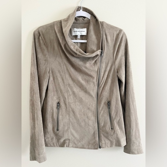 cupcakes & cashmere Jackets & Blazers - Cupcakes and Cashmere Finleigh Faux Suede Soft Tan Jacket